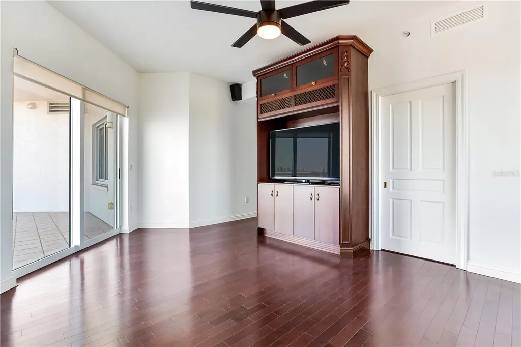 3507 Bayshore Boulevard Tampa FL 33629