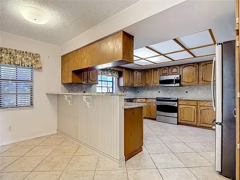 2780 E Sam Allen Road Plant City FL 33565