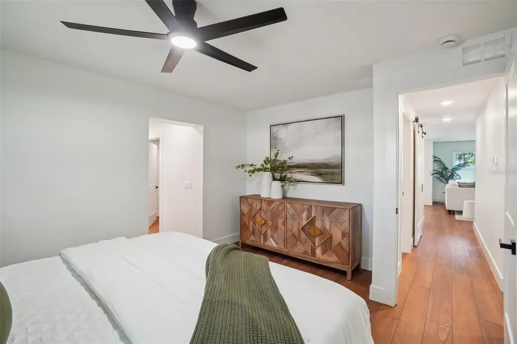 3123 W La Salle Street Tampa FL 33607