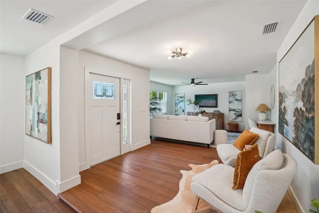 3123 W La Salle Street Tampa FL 33607