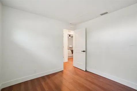 3123 W La Salle Street Tampa FL 33607