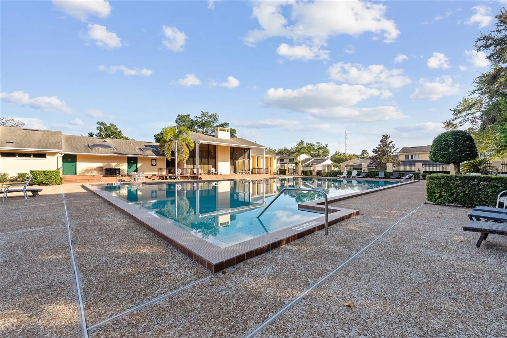 2228 Ohara Court Orlando FL 32812