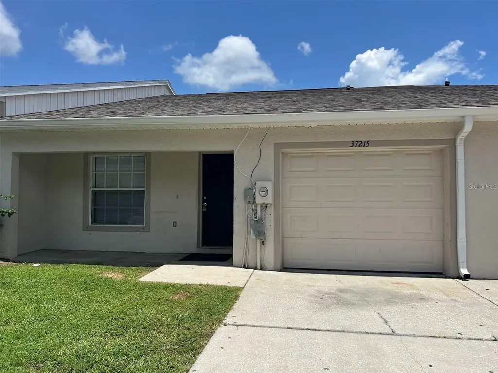 37215 Grassy Hill Lane Dade City FL 33525