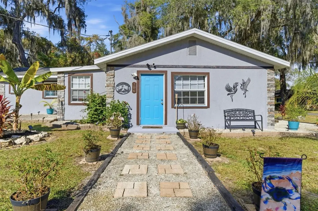 206 S Hunting Lodge Drive Inverness FL 34453