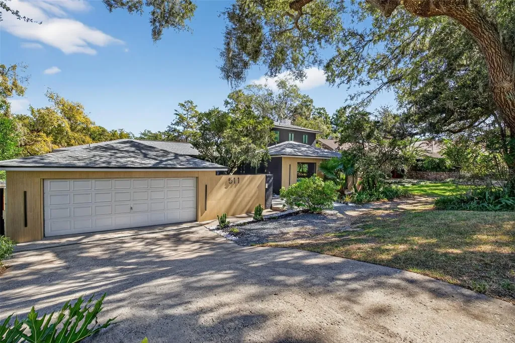 511 S Riverhills Drive Temple Terrace FL 33617