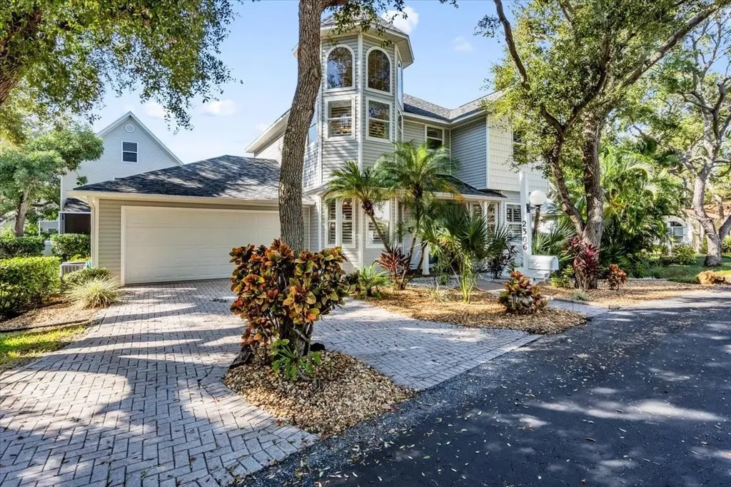 2306 64th Street W Bradenton FL 34209