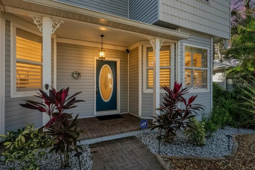 2306 64th Street W Bradenton FL 34209