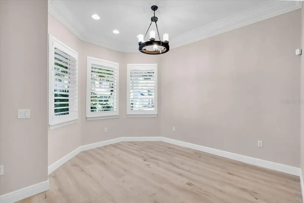 2306 64th Street W Bradenton FL 34209