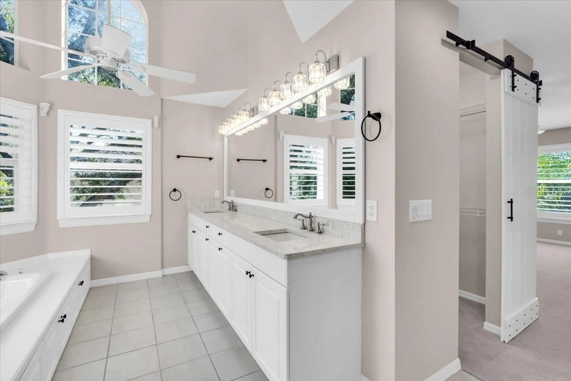 2306 64th Street W Bradenton FL 34209