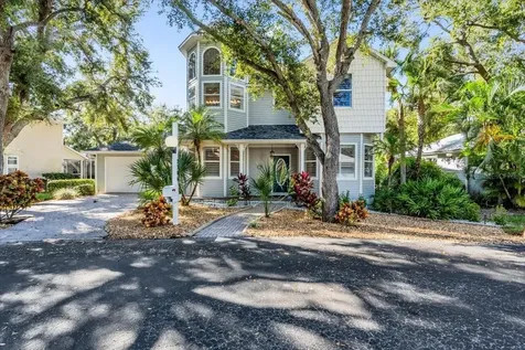 2306 64th Street W Bradenton FL 34209