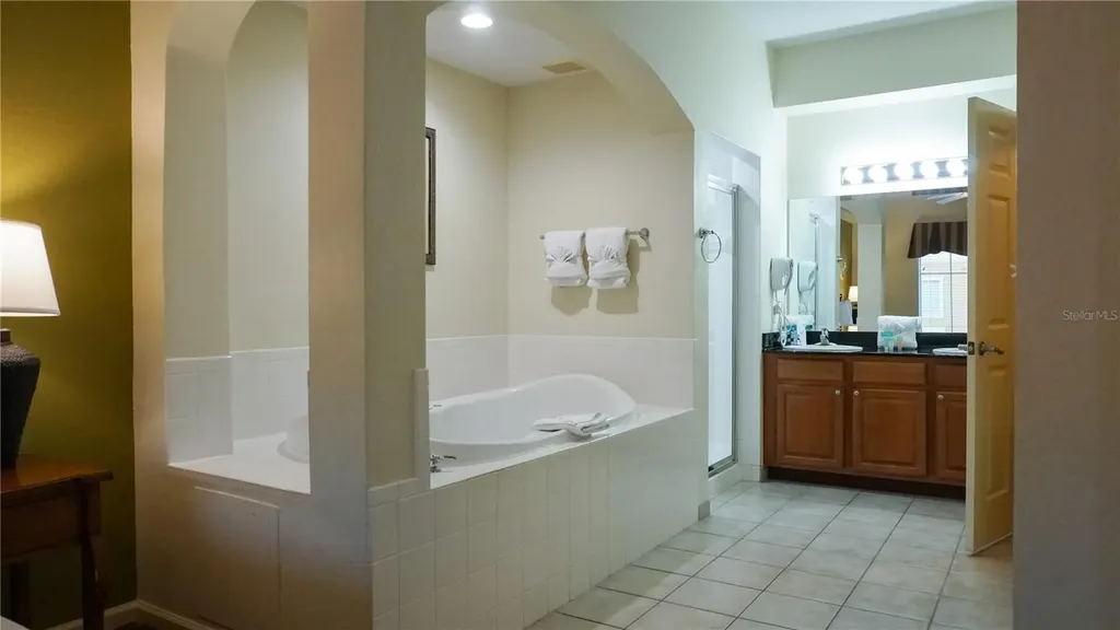 8112 Poinciana Boulevard Orlando FL 32821