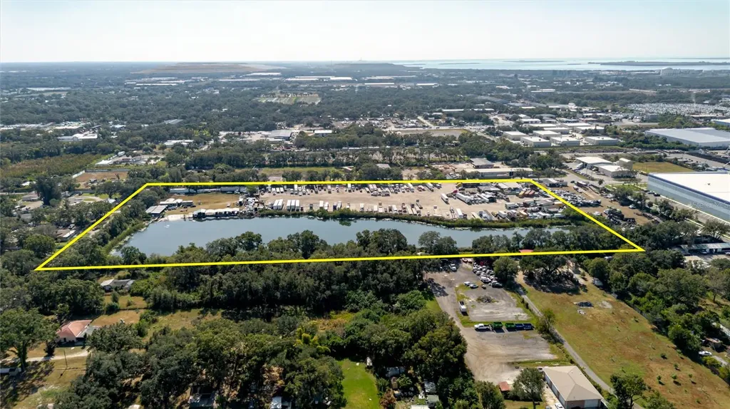 5482 S 24th Avenue Tampa FL 33619