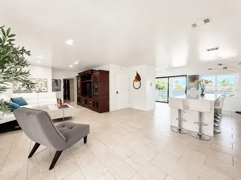 2710 Hibiscus Drive W Belleair Beach FL 33786