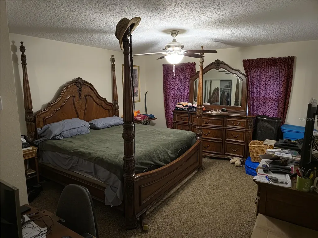 34041 Highland Road Leesburg FL 34788