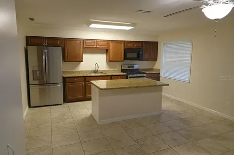34041 Highland Road Leesburg FL 34788