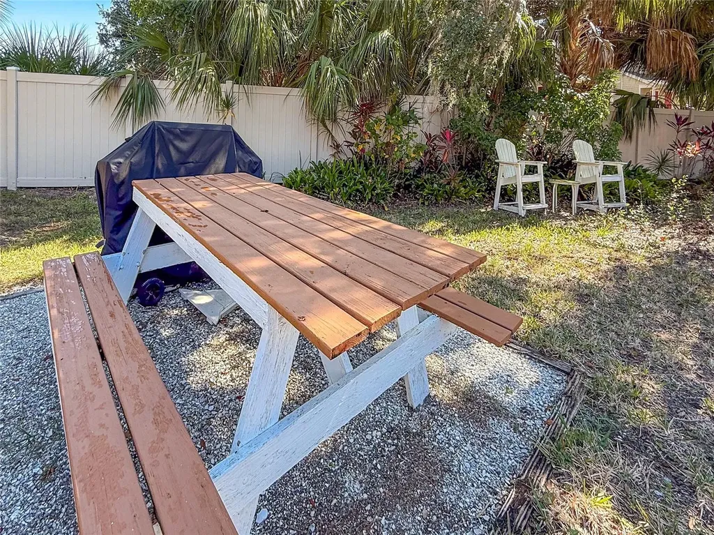 4640 Red Maple Road Bradenton FL 34210
