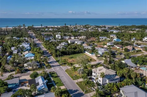 641 Broadway Street Longboat Key FL 34228