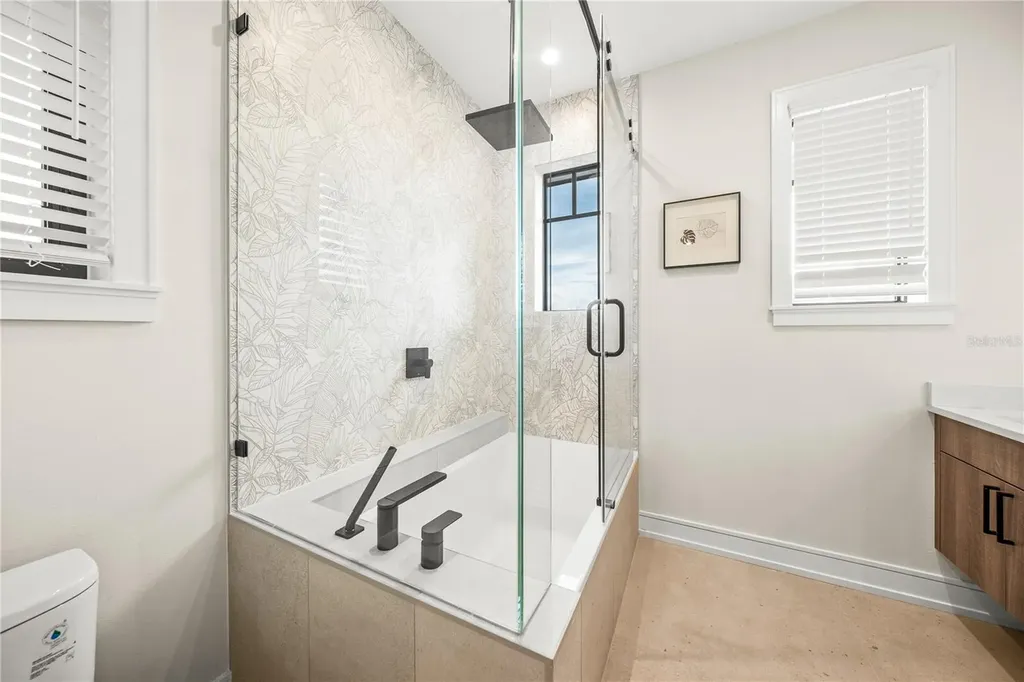 116 8th Street S Bradenton Beach FL 34217