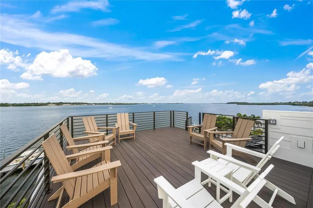 116 8th Street S Bradenton Beach FL 34217