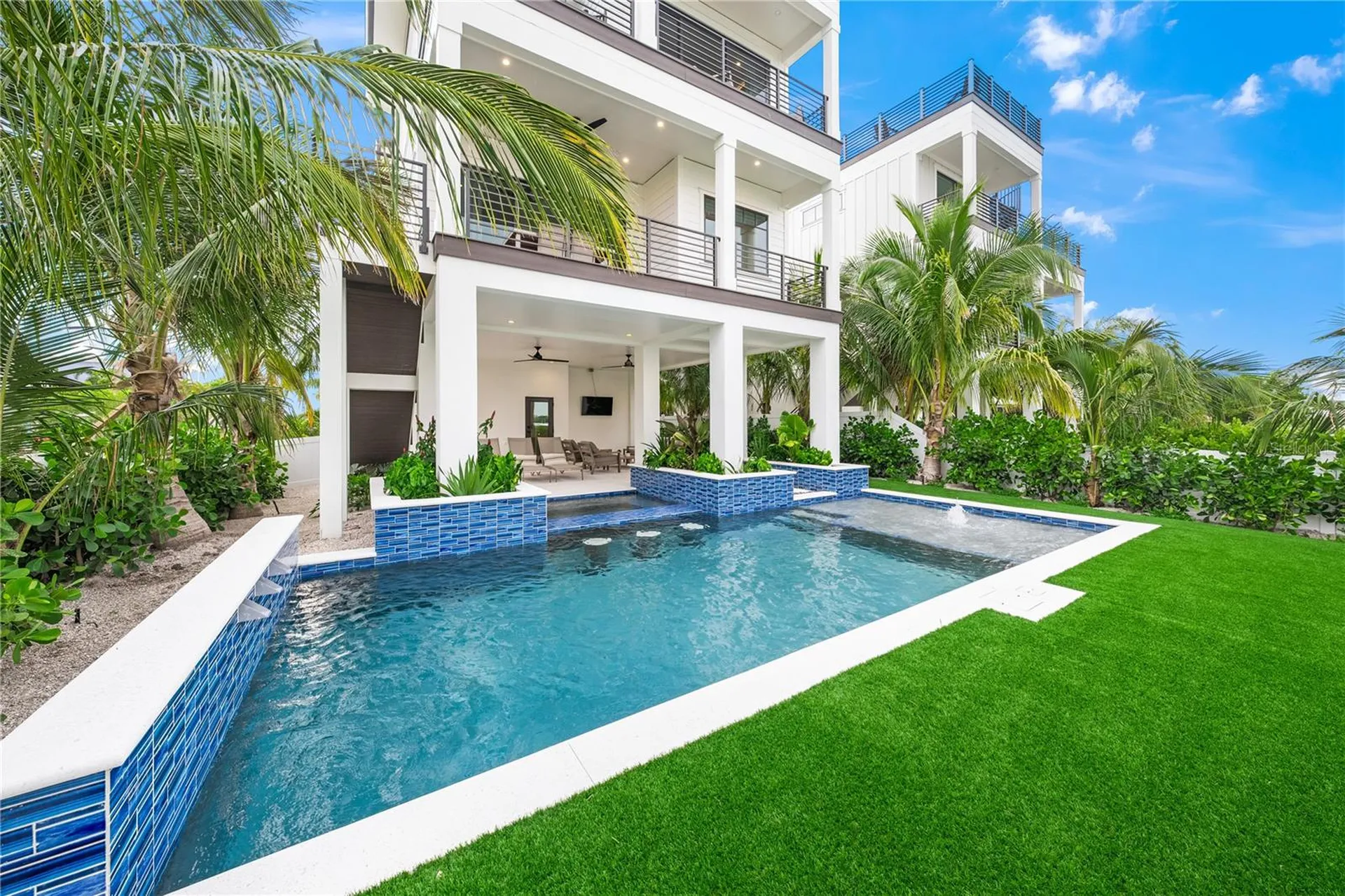 116 8th Street S Bradenton Beach FL 34217