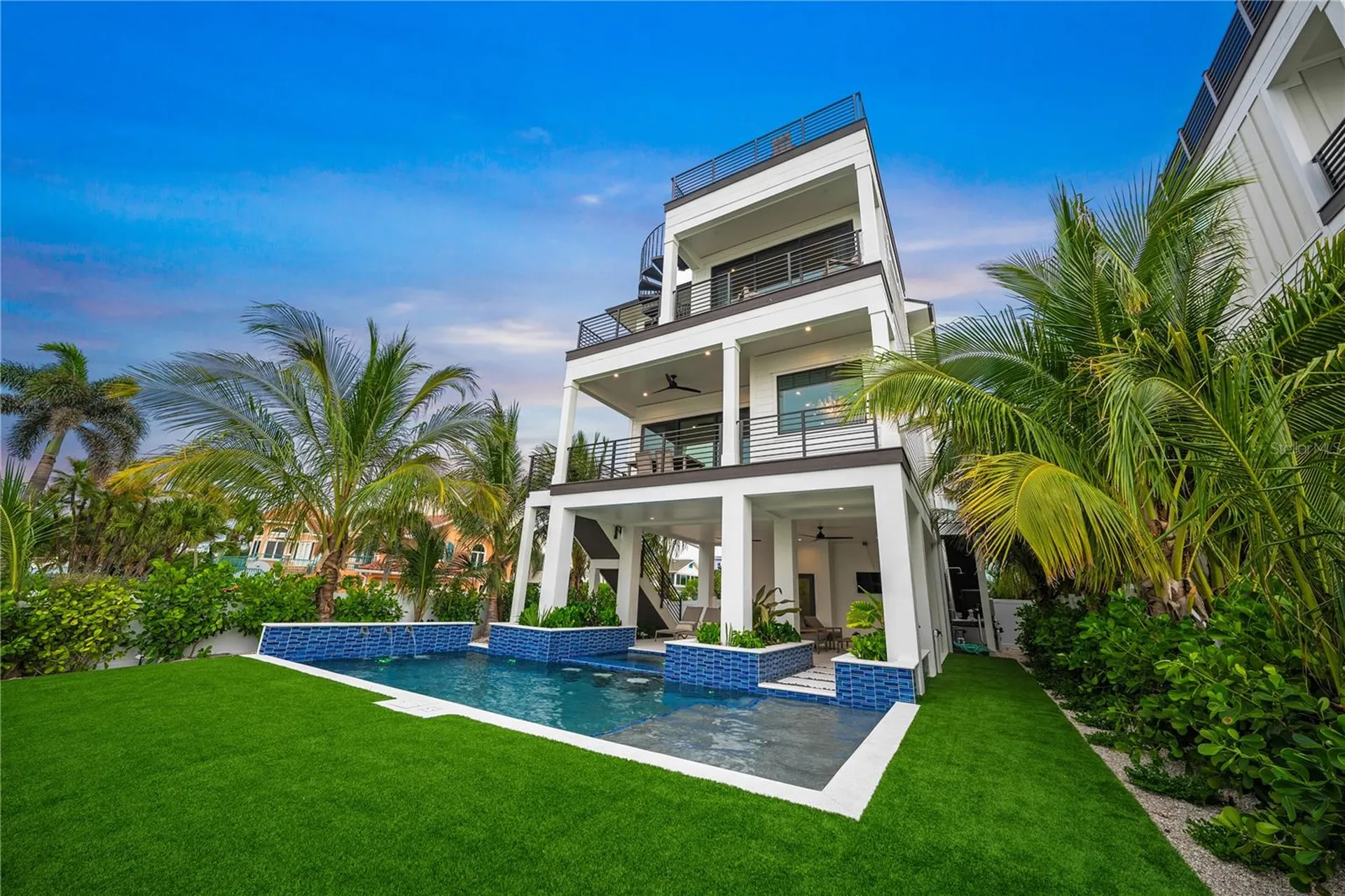 116 8th Street S Bradenton Beach FL 34217