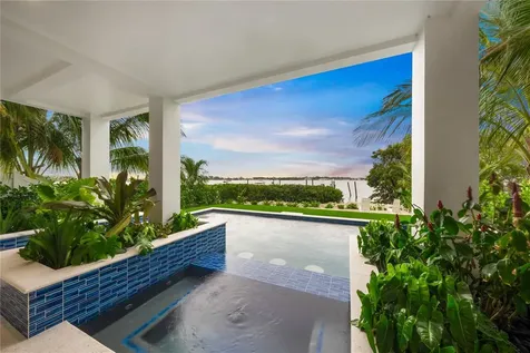 116 8th Street S Bradenton Beach FL 34217
