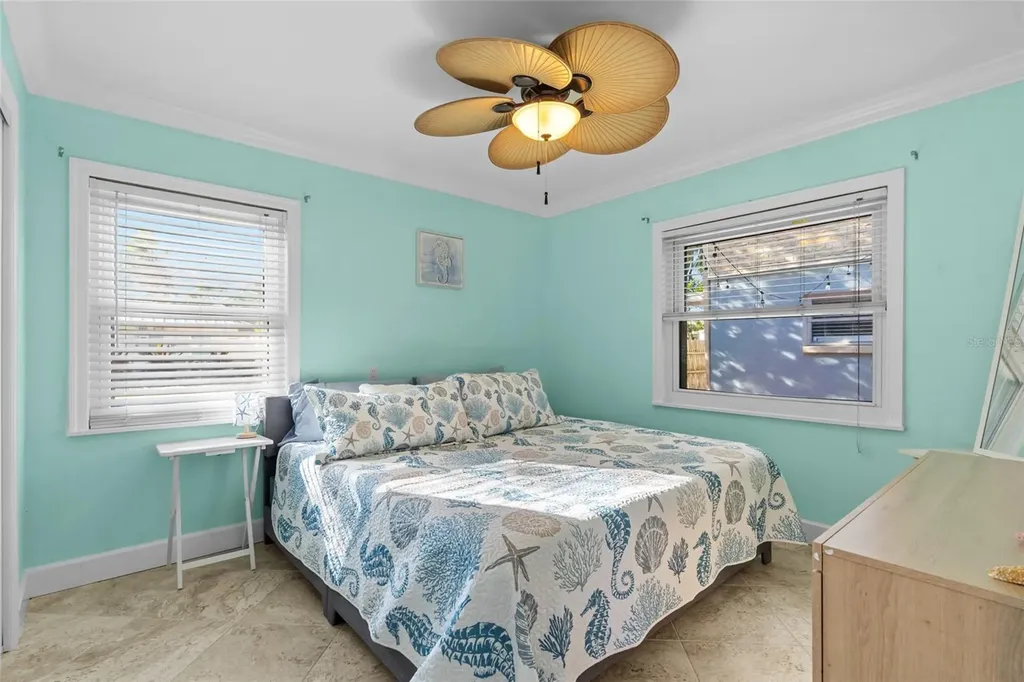 284 44th Avenue St Pete Beach FL 33706