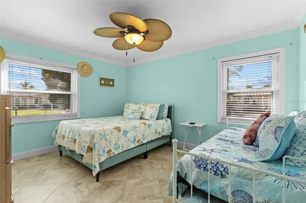 284 44th Avenue St Pete Beach FL 33706