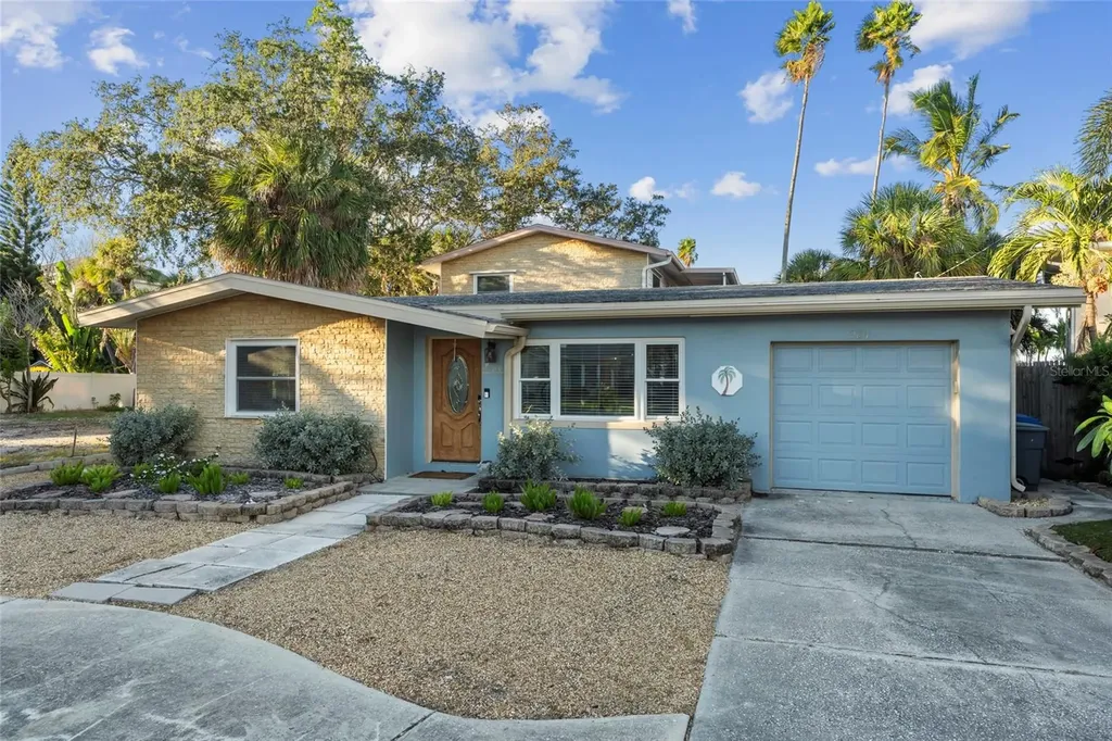 284 44th Avenue St Pete Beach FL 33706