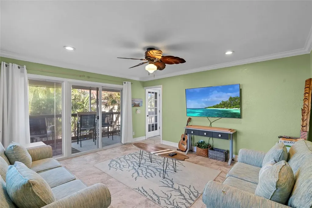 284 44th Avenue St Pete Beach FL 33706