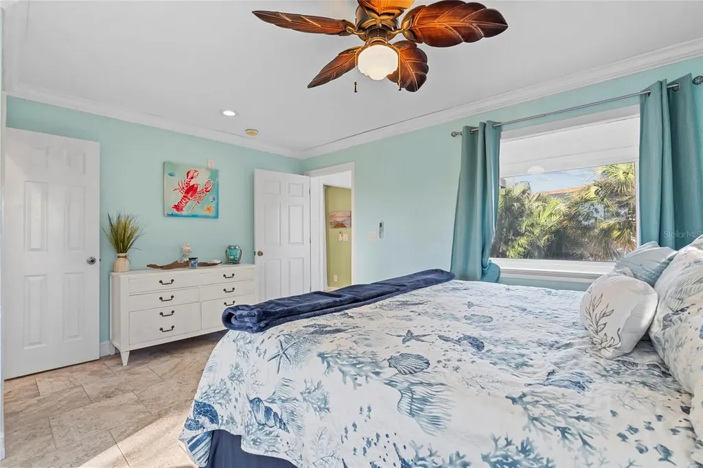 284 44th Avenue St Pete Beach FL 33706