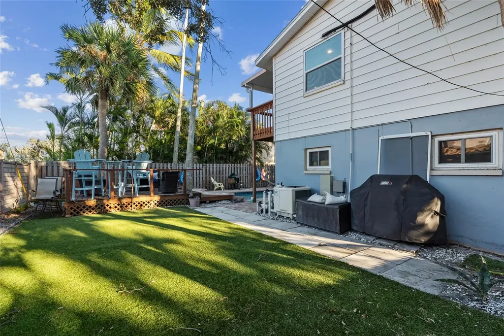 284 44th Avenue St Pete Beach FL 33706