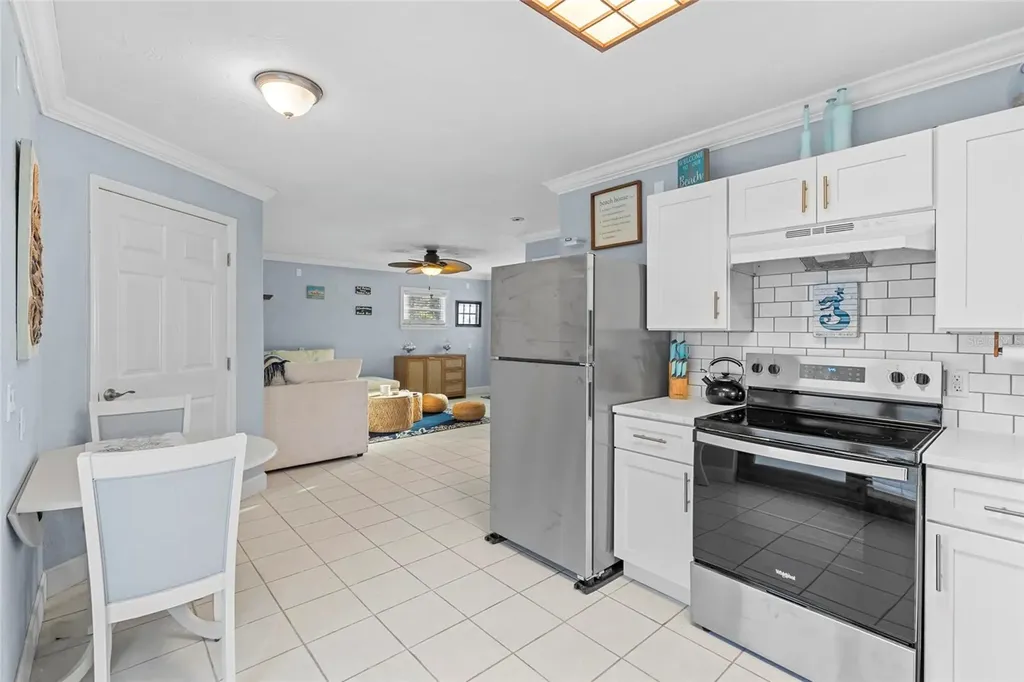 284 44th Avenue St Pete Beach FL 33706