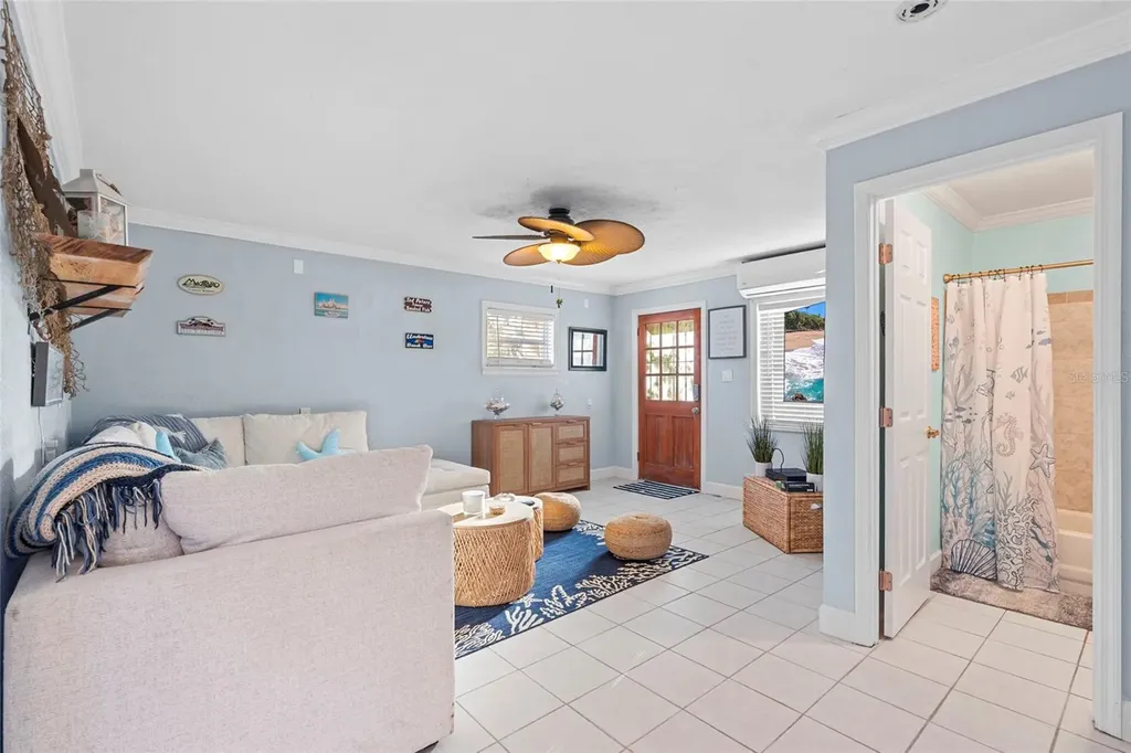 284 44th Avenue St Pete Beach FL 33706