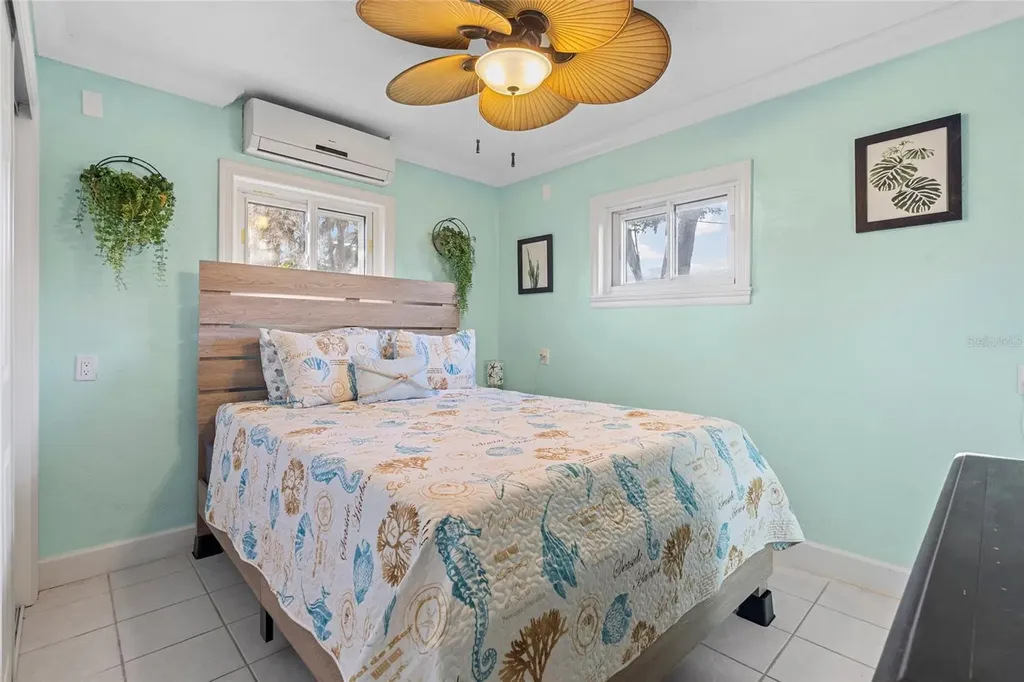 284 44th Avenue St Pete Beach FL 33706