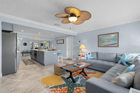 284 44th Avenue St Pete Beach FL 33706