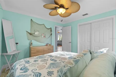 284 44th Avenue St Pete Beach FL 33706