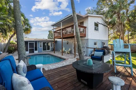 284 44th Avenue St Pete Beach FL 33706