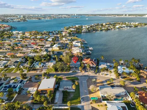 284 44th Avenue St Pete Beach FL 33706