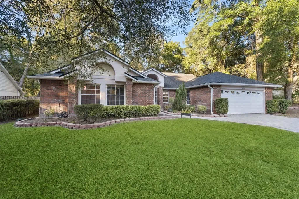 720 Swaying Pine Way Deland FL 32724