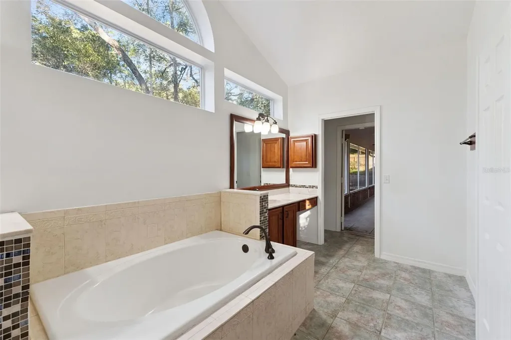 720 Swaying Pine Way Deland FL 32724