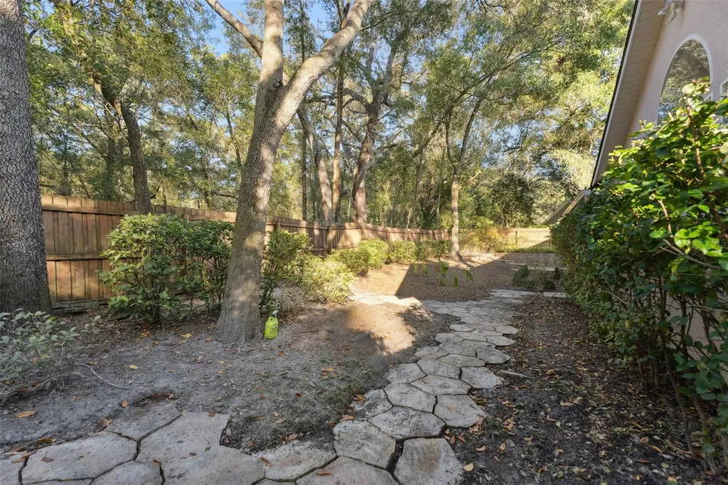 720 Swaying Pine Way Deland FL 32724