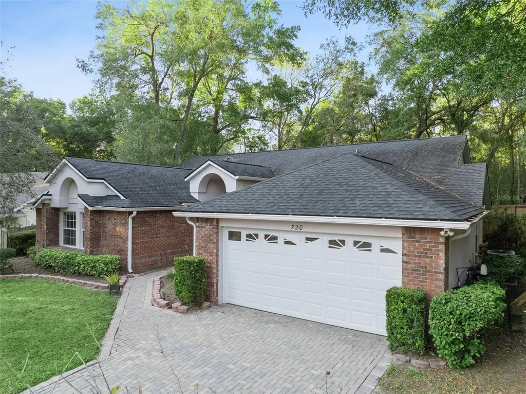 720 Swaying Pine Way Deland FL 32724