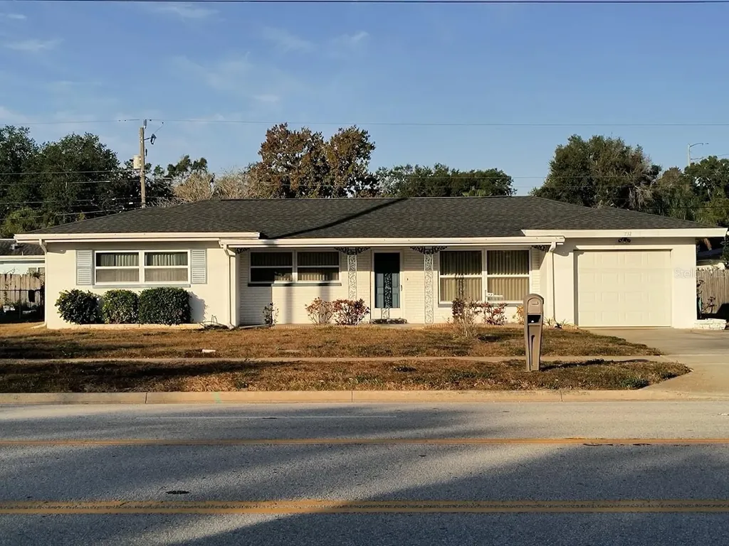 732 Keene Road Largo FL 33771