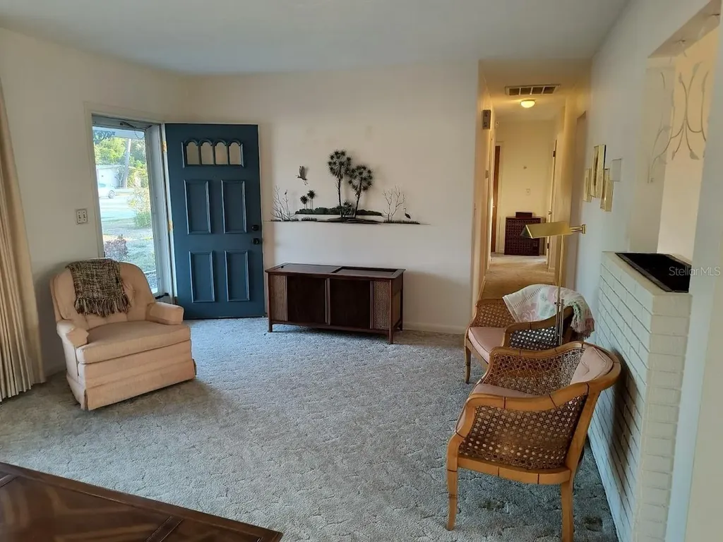 732 Keene Road Largo FL 33771