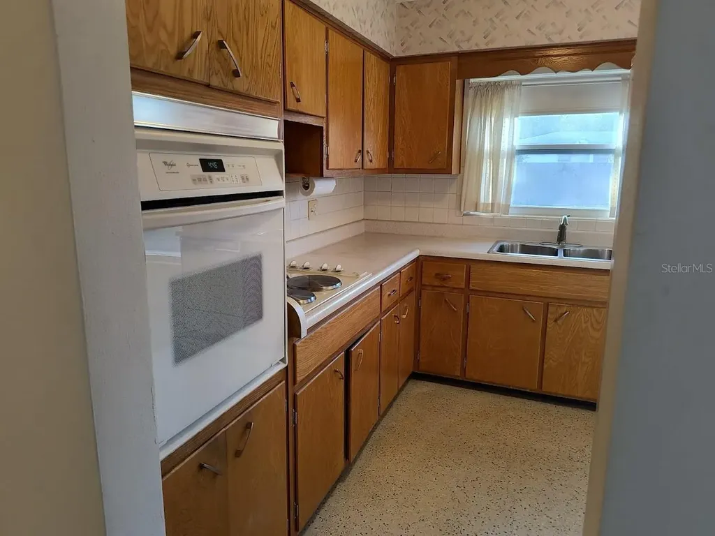 732 Keene Road Largo FL 33771