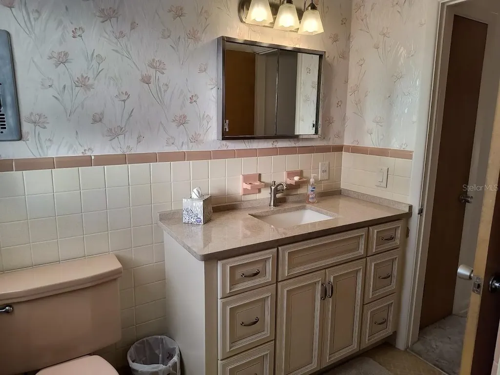 732 Keene Road Largo FL 33771