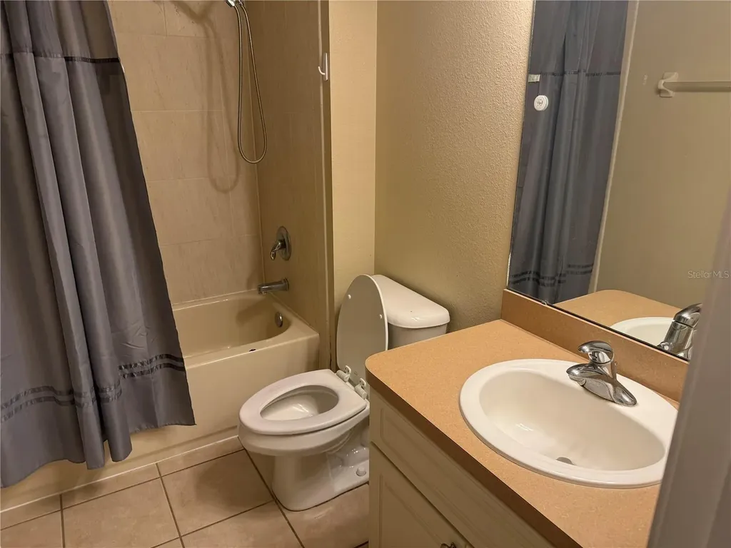 6509 Bridgecrest Drive Lithia FL 33547