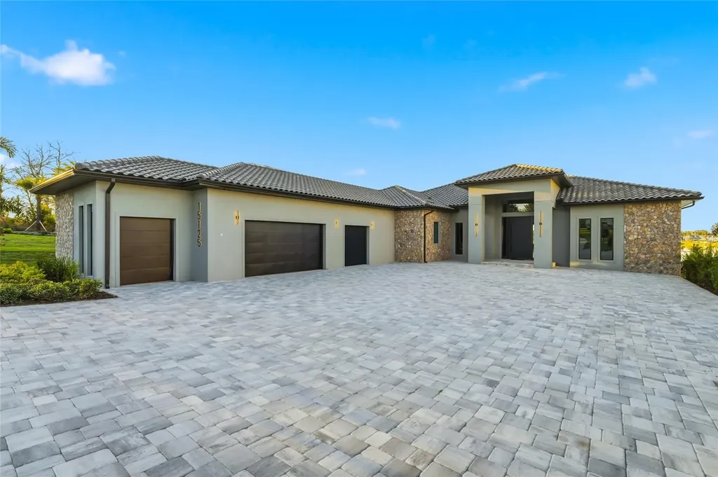 15125 Pendio Drive Montverde FL 34756