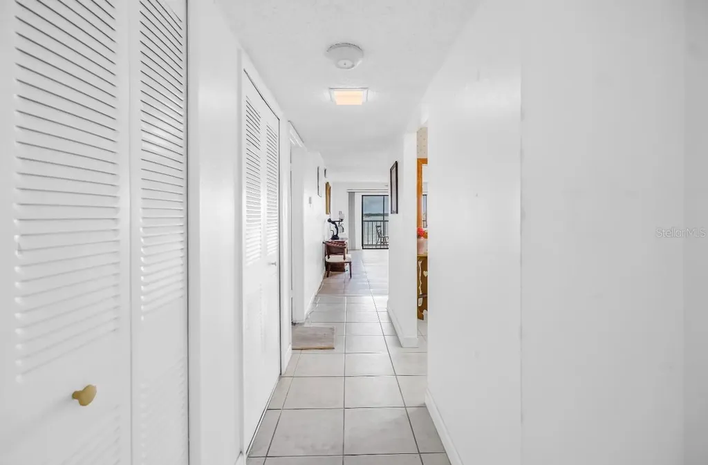7700 Sun Island Drive S South Pasadena FL 33707